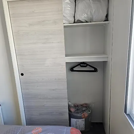 Mobil 2ch 4p 218 La Prairie Parque de Campismo 4*